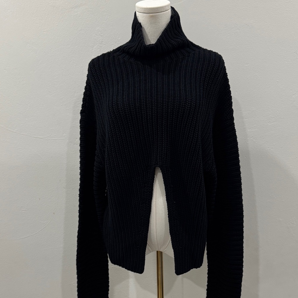 NWT 🖤 RTA Black Cotton Turtleneck Sweater with Front Slit – Size Large